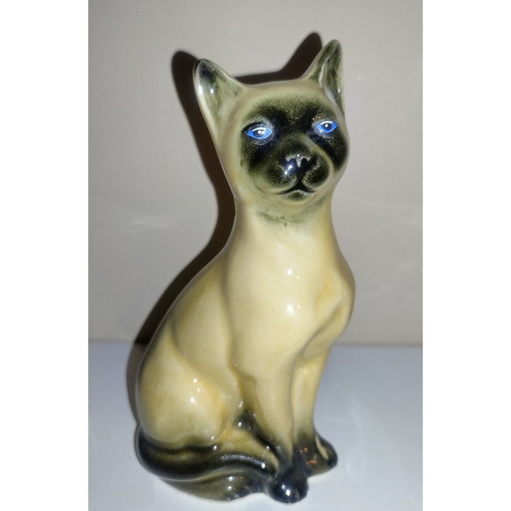 Vintage Siamese Cat Figurine – Ceramic – 6.5" Tall – Marked Brazil – Blue Eyes